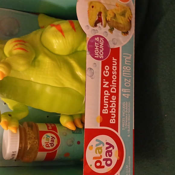 Bump and Go Bubble Dinosaur - Picture 3 of 4